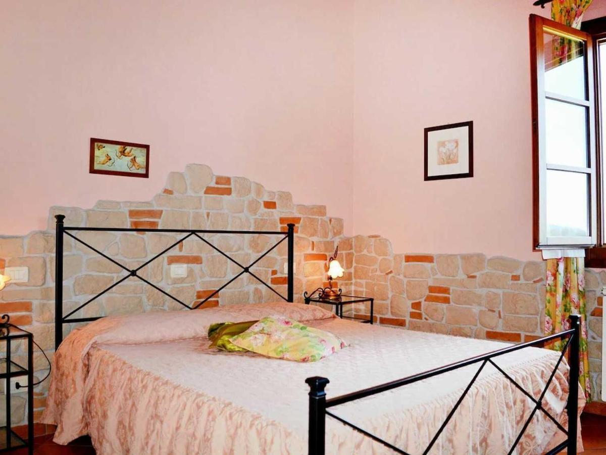 Agriturismo Il Poggetto San Gimignano Bagian luar foto