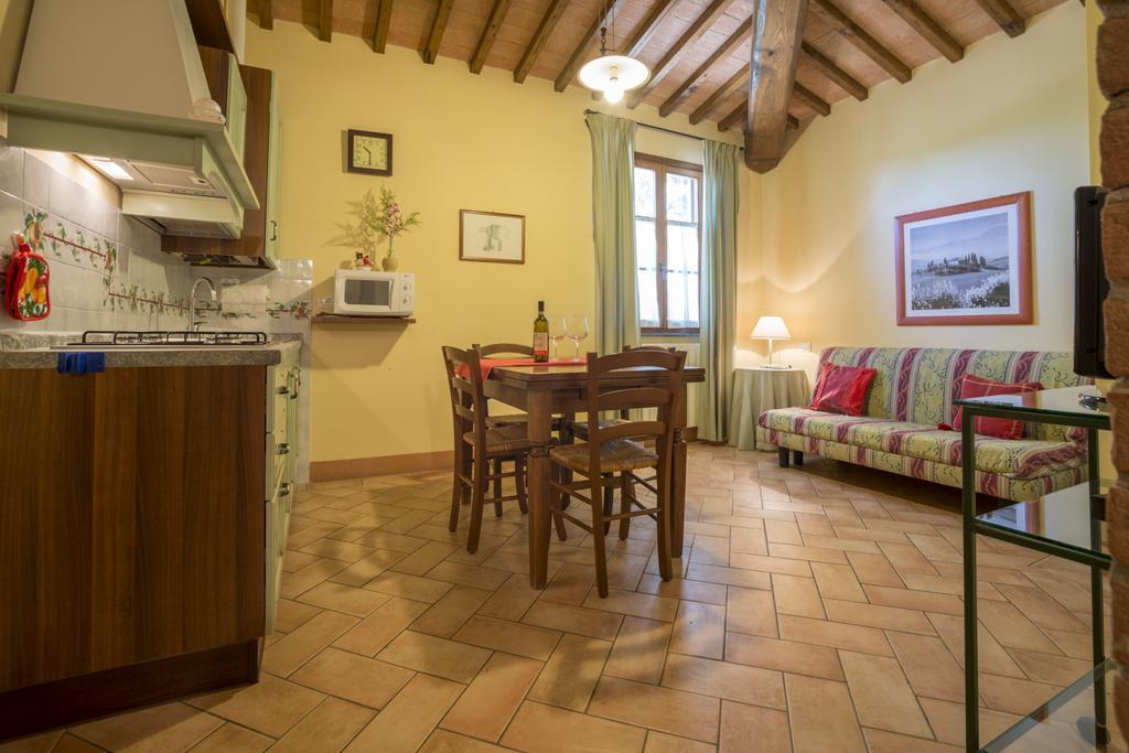 Agriturismo Il Poggetto San Gimignano Bagian luar foto