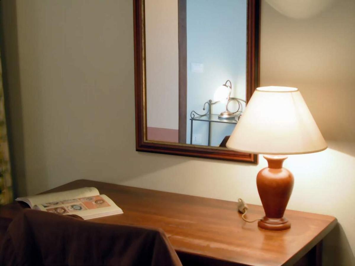 Agriturismo Il Poggetto San Gimignano Bagian luar foto